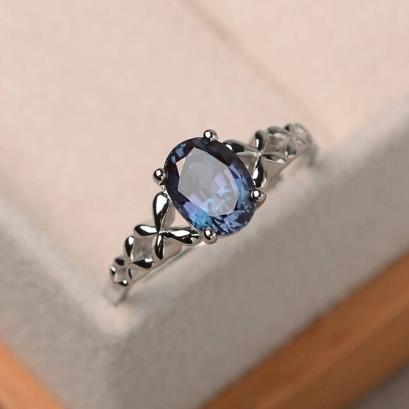 💞 Casual Cross Anillos Oval Diamond Royal Blue Rings for Women, PD036 - Picture 1 of 4